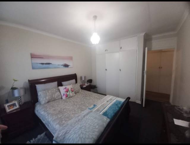 3 BEDROOM APARTMENT FOR SALE IN SASOLBURG EXT 23